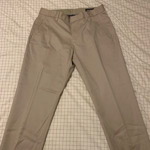 Bonobos Men’s Weekday Warrior Athletic Fit Dress Pant